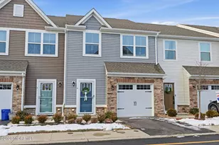 4 Athens Way, Aberdeen Township, NJ 07721 - Photo 2