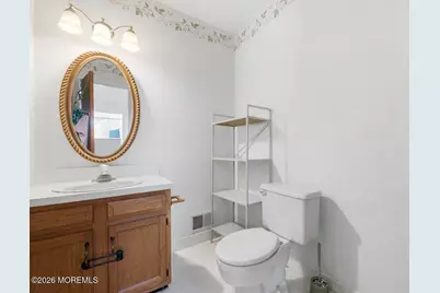 14 Holmes Court, Freehold, NJ 07728 - Photo 20