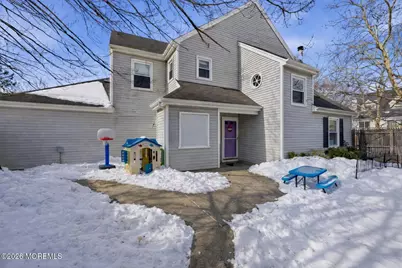 14 Holmes Court, Freehold, NJ 07728 - Photo 2