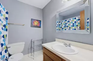 14 Holmes Ct, Freehold, NJ 07728 - Photo 18