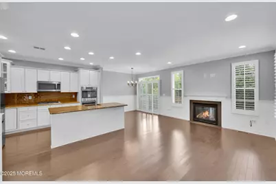 308 Princeton Court, Shrewsbury, NJ 07702 - Photo 18