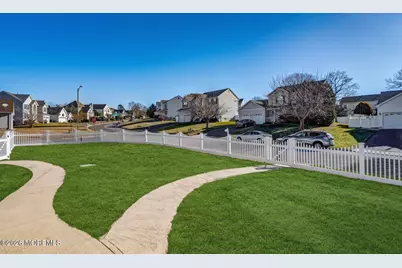 148 Compass Road, Manahawkin, NJ 08050 - Photo 4