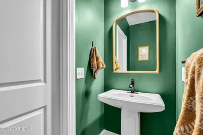 237 Neptune Avenue, Beachwood, NJ 08722 - Photo 10