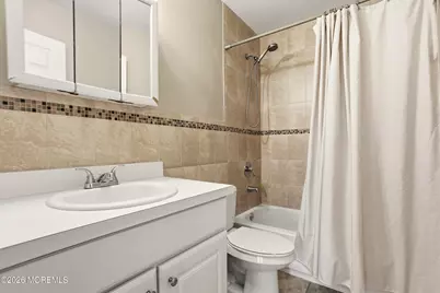 50 Charming Way, Lakewood, NJ 08701 - Photo 20