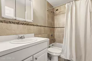 50 Charming Way, Lakewood, NJ 08701 - Photo 20