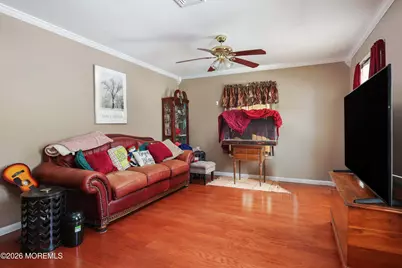 74 Sheffield Place, Southampton, NJ 08088 - Photo 4