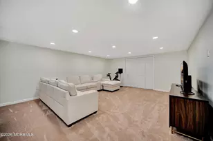 3503 Scarecrow Ct, Freehold, NJ 07728 - Photo 16