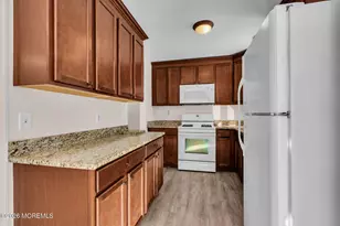 24 Cedar Hill Ln, Toms River Township, NJ 08755 - Photo 10