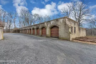 310 Cooper Rd, Red Bank, NJ 07701 - Photo 58