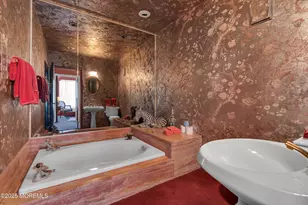 310 Cooper Rd, Red Bank, NJ 07701 - Photo 16