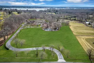 310 Cooper Rd, Red Bank, NJ 07701 - Photo 66