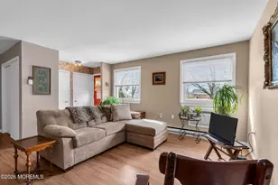 14 Independence Pkwy, Whiting, NJ 08759 - Photo 4