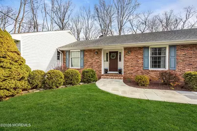 7 Flora Drive, Holmdel, NJ 07733 - Photo 4