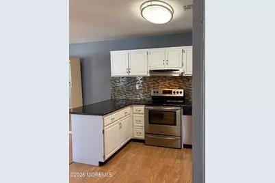 30 Plaza De Las Flores #A, Freehold, NJ 07728 - Photo 12