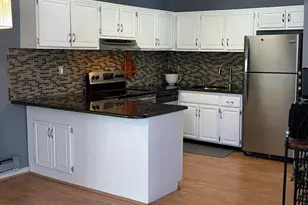 30 Plz de Las Flores, Freehold, NJ 07728 - Photo 10