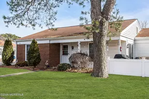 467A Chelsea Ct, Manchester Township, NJ 08759 - Photo 2