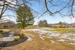 33 Claremont Ct, Red Bank, NJ 07701 - Photo 38