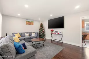 17 Bass Pl, Howell Township, NJ 07731 - Photo 4