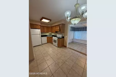 15 Nebraska Drive, Matawan, NJ 07747 - Photo 2