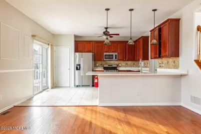 10 Hemingway Lane, Columbus, NJ 08022 - Photo 6