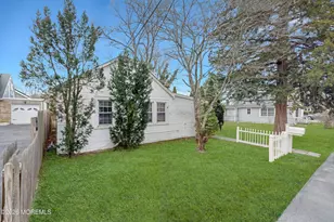 458 East End Ave, Brick, NJ 08723 - Photo 2