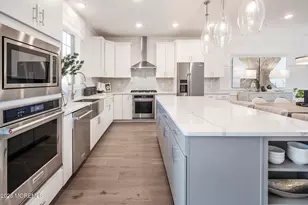 202 Shore Ct, Marlboro Township, NJ 07746 - Photo 2