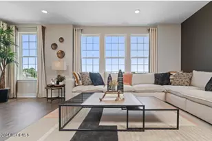 15 Harper Ln, Manalapan Township, NJ 07726 - Photo 2