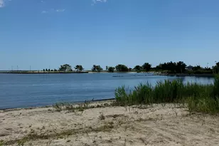 307 Ohanlon Ave, Bayville, NJ 08721 - Photo 4