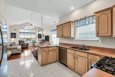 23 Derry Meeting Drive, Manalapan Township, NJ 07726 - Photo 16