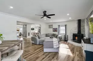 121 Corson Ave, Hamilton Township, NJ 08619 - Photo 12