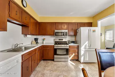 1010 Northstream Parkway, Point Pleasant, NJ 08742 - Photo 8