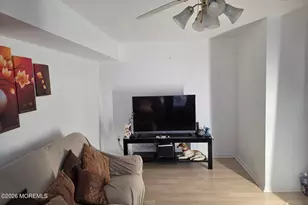 319 S Willow Ave, Galloway, NJ 08205 - Photo 4