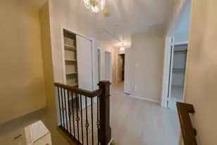 291 Stratford Pl, Morganville, NJ 07751 - Photo 10