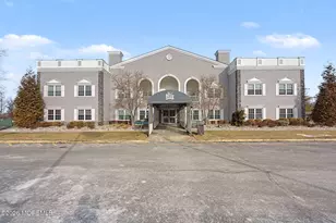 32 Carnaby Close, Freehold, NJ 07728 - Photo 30