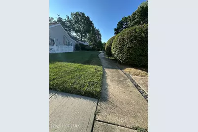 139 Wein Market #C, Howell Township, NJ 07728 - Photo 54