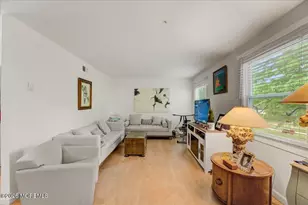 139 Wein Market, Freehold, NJ 07728 - Photo 4