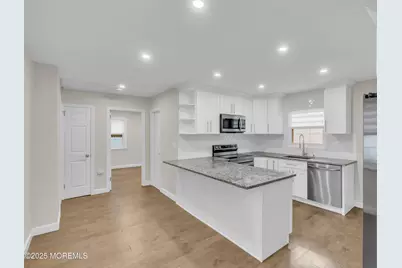 185 Elmwood Road, Oakhurst, NJ 07755 - Photo 12