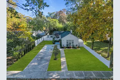 185 Elmwood Road, Oakhurst, NJ 07755 - Photo 16