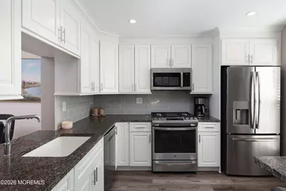 27 Beaumont Court, Tinton Falls, NJ 07724 - Photo 8