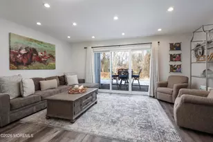 27 Beaumont Ct, Tinton Falls, NJ 07724 - Photo 16