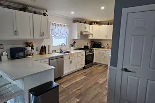 918 Raleigh Dr, Toms River Township, NJ 08753 - Photo 4