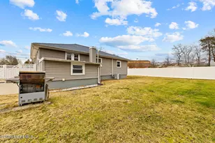105 Shodda St, Forked River, NJ 08731 - Photo 6