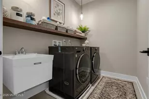 23 Valiant Ct, Middletown, NJ 07748 - Photo 14