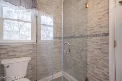 231 Stonehurst Boulevard, Freehold, NJ 07728 - Photo 18