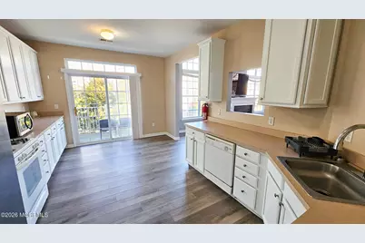 51 Farrah Drive #1611, Manahawkin, NJ 08050 - Photo 10