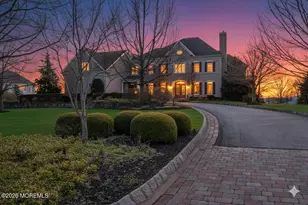 10 Stayman Ct, Manalapan Township, NJ 07726 - Photo 2