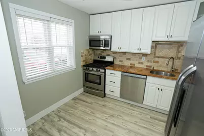 60 County Road #21, Cliffwood, NJ 07721 - Photo 8