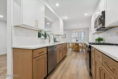18 Oak Knoll Drive, Matawan, NJ 07747 - Photo 6