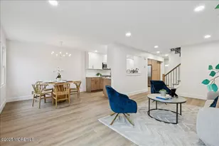 18 Oak Knl Dr, Matawan, NJ 07747 - Photo 12