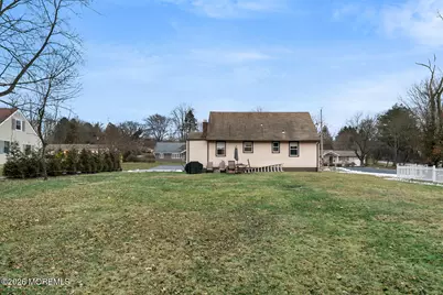 598 East Road, Middletown, NJ 07748 - Photo 20